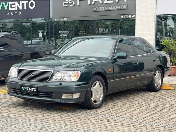 LEXUS LS 4.0 400 V8 32V GASOLINA 4P AUTOMÁTICO LEXUS LS 4.0 400 V8 32V GASOLINA 4P AUTOMÁTICO